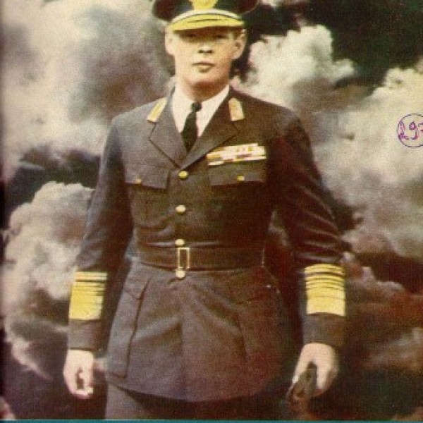regele Mihai aviator